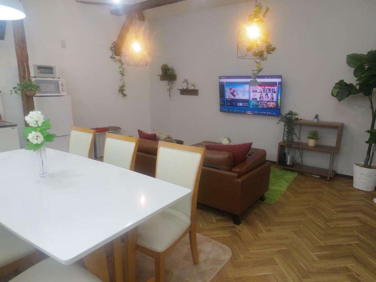Nao'S House Usj 一軒家貸切 Villa โอซาก้า ภายนอก รูปภาพ